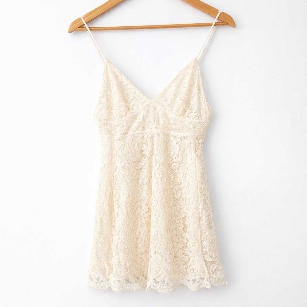 Kimchi Blue Lace Babydoll Dress Womens XS Fairy Coquette Sheer Lace Ivory Angel